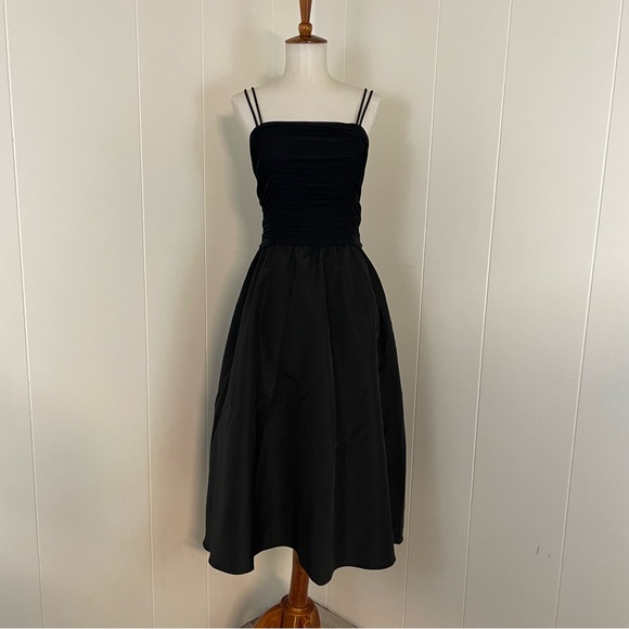 Vintage Puff Sleeve Crop Jacket with Sleeveless A-Line Dress - Picture 5 of 14